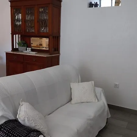 Casa Manel D'anita Nyaraló Alge